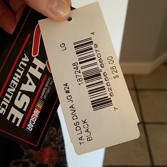 NASCAR t-shirt - Picture 5 of 5